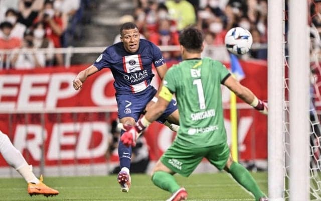 PSGが浦和レッズに3-0の快勝!! ムバッペは1ゴール、メッシとネイマールが｢天皇杯王者｣に｢違い｣を見せつける