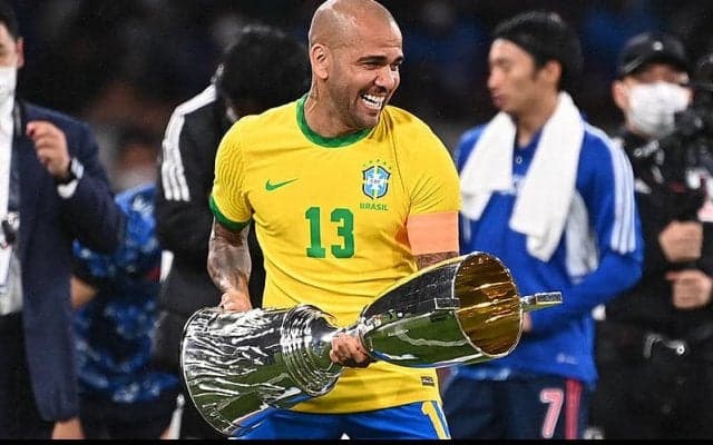 メキシコのUNAMプーマスがダニエウ・アウベス獲得を正式発表！ 来月には古巣バルセロナと対戦か