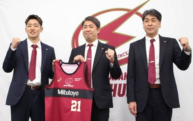 納見悠仁が川崎ブレイブサンダース入団会見…地元での活躍を誓う「頑張っている姿を見せられれば」