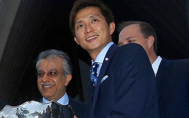 「レジェンド2トップ」福西崇史がキング・カズ&武田修宏と鈴鹿の試合を一緒に観戦！豪華3ショットを披露