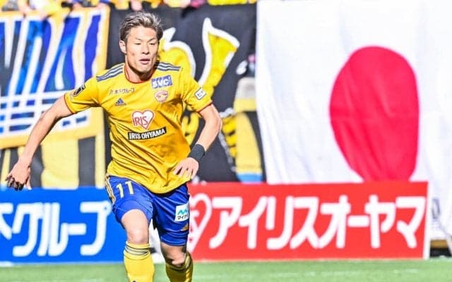 元仙台の赤崎秀平が南葛SCに入団！ 海外移籍を志望するも「僕にとって、現役最後のクラブ」と固い決意示す