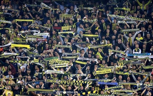 CL予選でウクライナのクラブに「ウラジミール・プーチン」の大合唱…フェネルバフチェのサポーターが愚行でクラブも非難