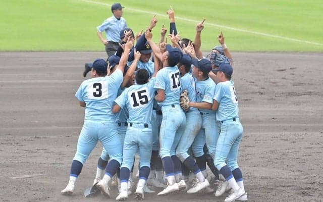 【高校野球】選抜準優勝の近江、4大会連続16回目の夏の甲子園　エース山田陽翔が1失点完投