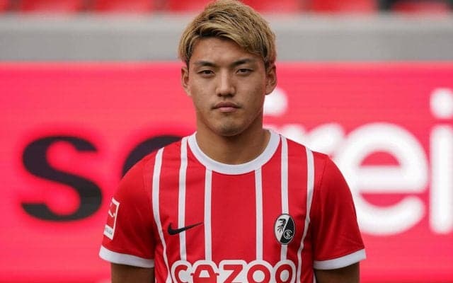 堂安律はロッベンを彷彿…フライブルクで大きな期待、フローニンヘン時代のエピソードも「ロッベンの友人や父親に…」