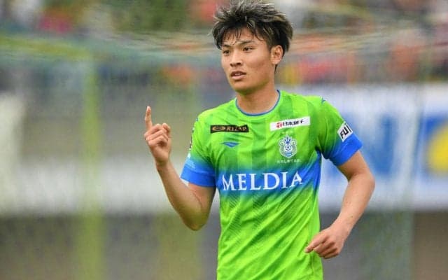 【2022年カタールへ期待の選手vol.110】欧州関係者が「E-1最大の収穫」と認めた大型FW。近未来の代表1トップへ飛躍を！/町野修斗（湘南ベルマーレ/FW)