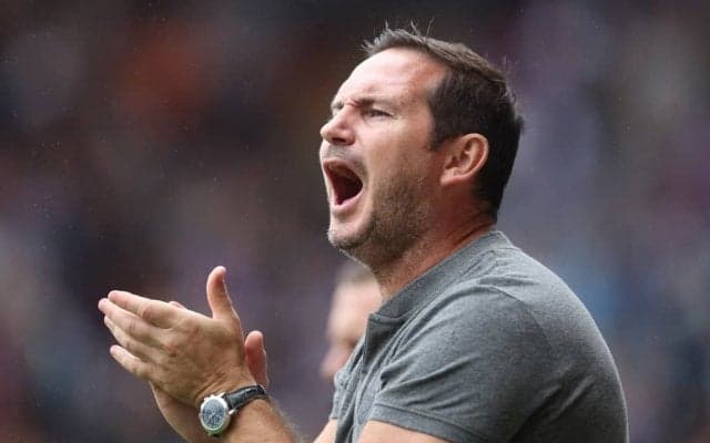 エバートンの試合で「サポーターがPKを蹴った」！ ランパード監督の粋な采配に ｢12万いいね｣の感動シーンとその｢理由｣とは?