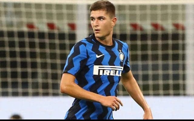 サレルニターナ、インテルからU-21イタリア代表DFを買取OP付きのレンタルで獲得