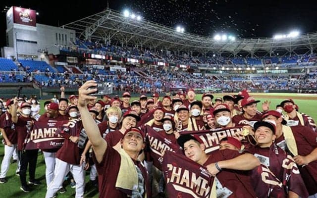 「台湾の山田哲人」が“暴力猿打線”を牽引　悲願の前期V、楽天モンキーズの強さ