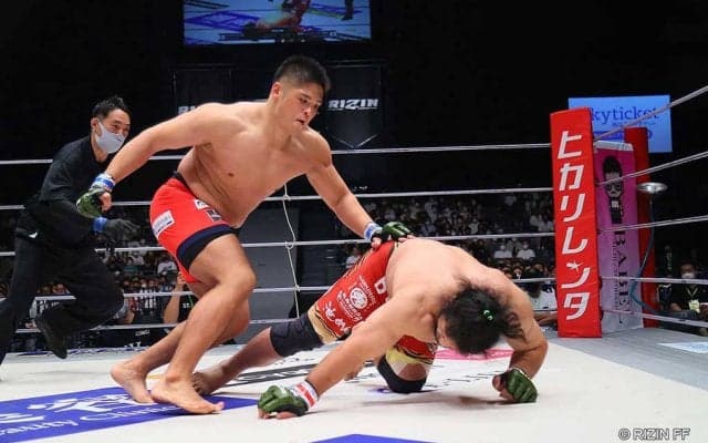 【RIZIN.37】元力士・スダリオ剛、元警官の関根“シュレック”秀樹を「左フック一発」でKO　わずか“53秒殺”に会場どよめき