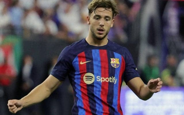 バルサの至宝がNYでスーパーゴール！ニコがノールック、ペドリは鮮やか3P決める