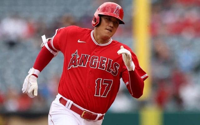 【MLB】大谷翔平の三塁打に「速すぎる！　美しすぎる！」と現地メディア賛美の声