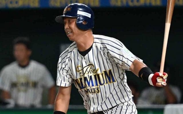 51歳と思えぬ飛距離に「落合さんの真似した」　モルツ野球MVPに柵越えの宮本慎也氏