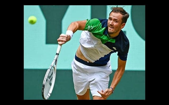 メド 世界1位守る戦いがスタート