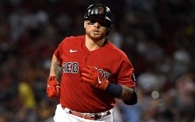 「彼は泣きそうだ」　MLBでまさかのトレードが決定、直後の悲しいインタビューに米同情