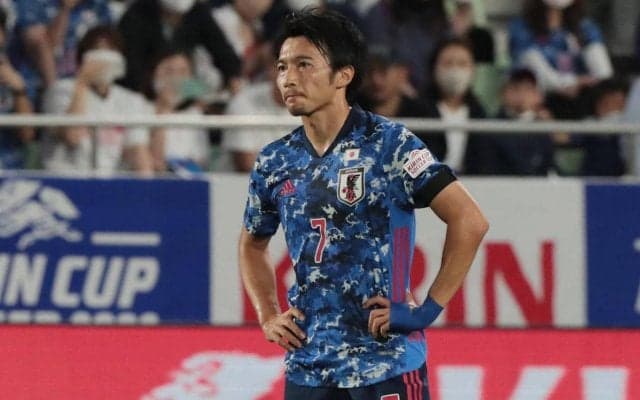 柴崎岳がスペインで撮った妻・真野恵里菜さんの「いつかの休日」ショットが反響「格別にかわいい」「撮るの上手いんだなぁ」