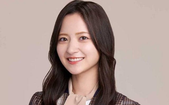 乃木坂46の金川紗耶さんが始球式＆きつねダンス　地元札幌で「とても嬉しく夢のよう」