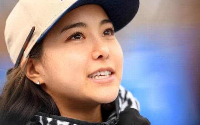 高梨沙羅、背中パックリの大胆キャミ姿に「セクシーすぎる」と絶賛の声！「大人の女性だね」