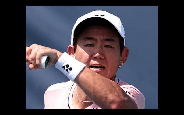 西岡良仁 デ ミノー撃破で16強