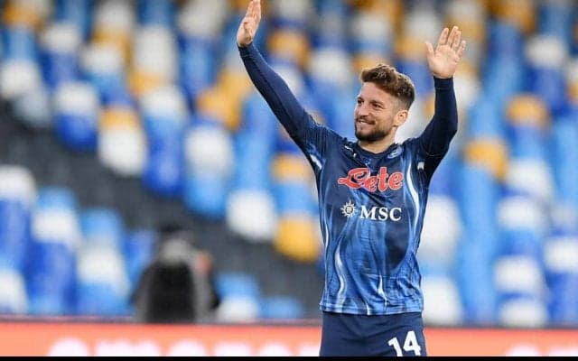 ナポリ退団のメルテンスが別れのメッセージ「ここでの日々は本当に楽しかった」