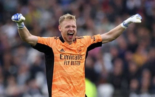 アーセナル守護神が背番号変更で｢5万9000いいね｣の大反響!! 新背番号｢お披露目動画｣ に｢この背番号が一番似合う｣！