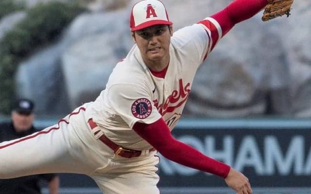 大谷翔平、１０４年ぶり偉業達成に向けて上々の立ち上がり！得意のスライダーで２者連続三振