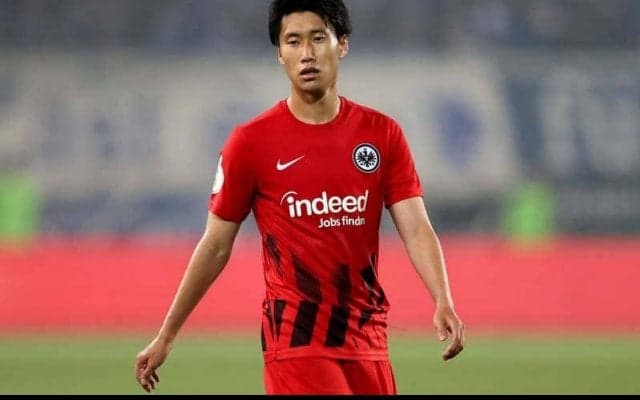 「テレビで見ている何倍も大きい!!!」テレ朝の三谷紬アナが鎌田大地の高身長に驚き「これでも私ヒールを履いていました」