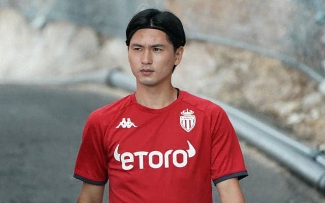 南野拓実、クラブが「開幕戦欠場」と「欠場理由」を発表！ 招集外で川島永嗣との日本人対決実現せず…「南野がいない」の声