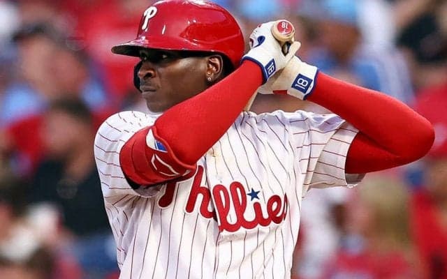 【MLB】年俸20億円“ジーターの後継者”が解雇　TJ手術で低迷、打率.198の新人に定位置奪われる