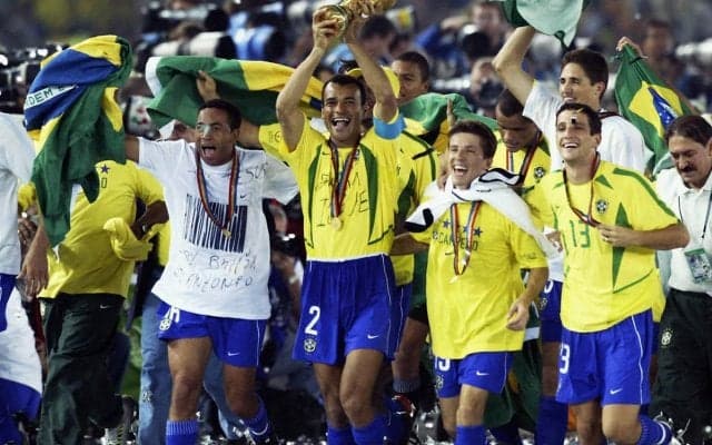 ブラジル代表のカタールW杯用ユニがリーク、伝統のイエローにヒョウ柄を付加か