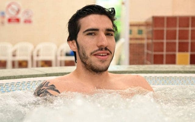 連覇目指すミランに痛恨‥トナーリがPSMで自滅、最悪1カ月以上の離脱か