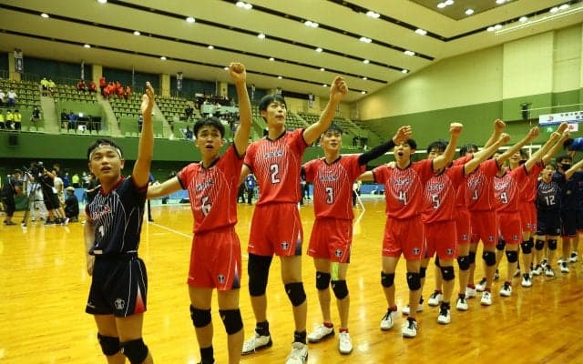 【四国インターハイ2022】東山が髙橋藍在籍時を超える初優勝 男子決勝レポート