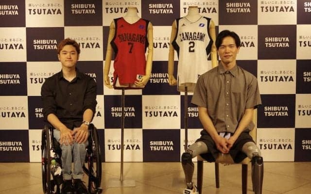 車いすバスケ日本代表の古澤拓也と鳥海連志が著書発売記念トークイベントを開催