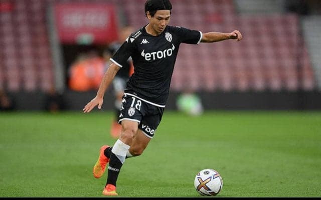 リーグ戦デビュー見送りの南野拓実が戦列復帰！　CL予選2ndレグの遠征メンバーに入る