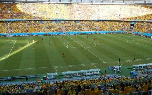 イングランドのチームが敗戦取り消しのために使った「奥の手」【W杯イヤーに「掘り下げる」スタジアムの「不可侵地域」ベンチの物語】(3)