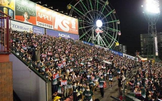 球場内のグルメやアトラクションも充実…　楽天の「夏スタ！ろっけんまつり」を体験