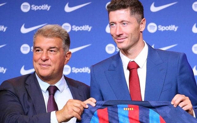 本当に大丈夫？ 週末開幕も補強選手を登録できず…タイムリミット迫るバルサが1億ユーロで株式売却へ「第4の手」