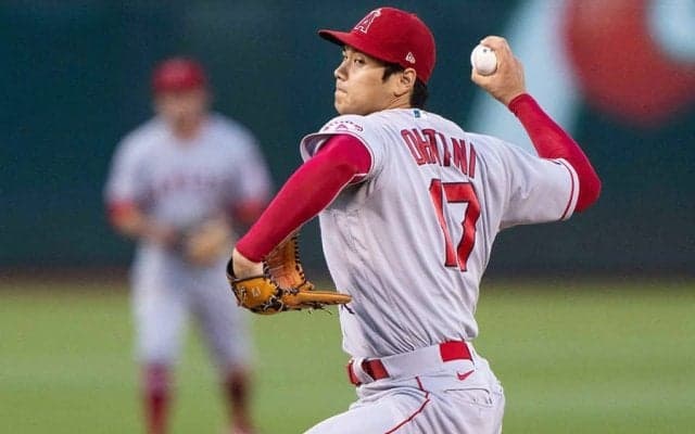 大谷翔平、偉業を“隠し撮り”する水原一平通訳に米笑撃「素敵なレーザーガンだこと」