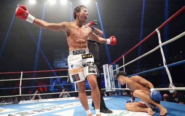 【K-1】現王者・軍司泰斗、圧倒KOでトーナメント制覇　“ネクスト武尊”へ「僕の絶対王者が始まる」