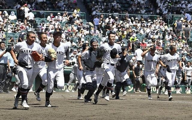 【高校野球】イチローの言葉思い出す“お守り”をベンチへ　高松商が全員安打を記録できたワケ
