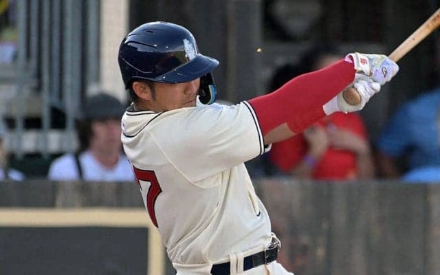 【MLB】鈴木誠也、日本人初「フィールド・オブ・ドリームス」試合で先制二塁打、2連勝貢献