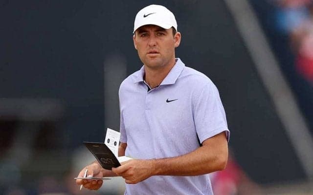 ゴルフ世界1位が珍行動　同組選手のライン横切りに米メディア注目「不文律破った」