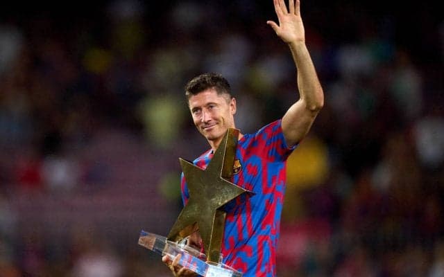 「第4の手」が奏功、バルサがレヴァンドフスキら6名の選手登録完了…残すはクンデのみ