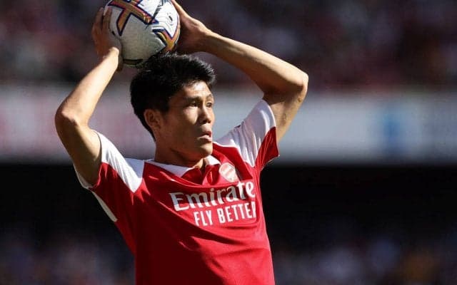 「よく戻ってきた」「寂しかったぞ」5月以来の実戦復帰となった冨安健洋に現地アーセナルファンも興奮「おかえりトミ」「愛してる」