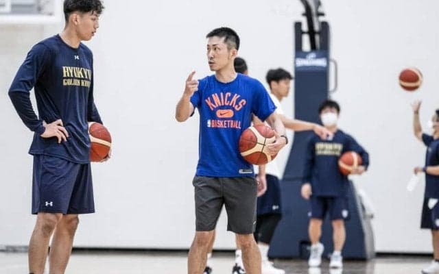 ニックスでACを務める吉本泰輔氏、琉球ゴールデンキングスの練習を見学