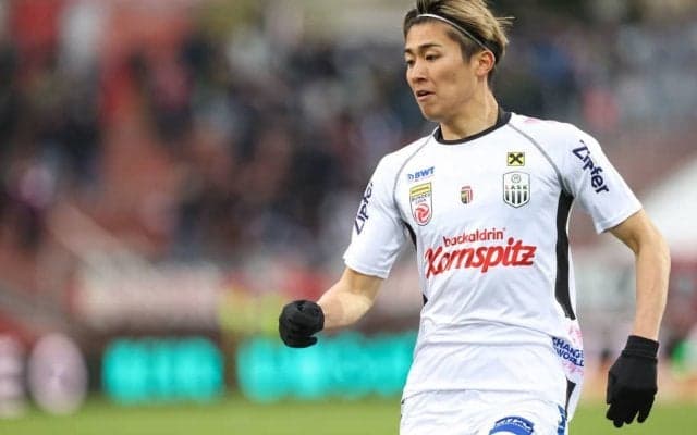 オーストリア1部で中村敬斗が「完璧抜け出し決勝ゴール」を決める！　昨季12得点の「22歳若武者」が今季早くも｢公式戦3ゴール目｣