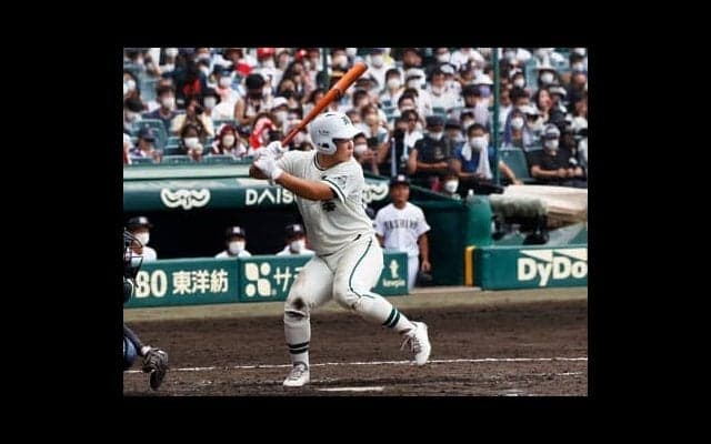 二松学舎大付の監督が語る、１年生４番・片井海斗とOB鈴木誠也の共通点。「どちらも実戦向き。ただ、１年夏の時点では誠也より上」