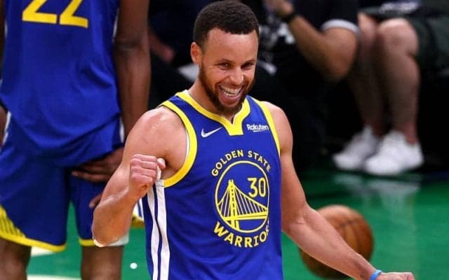 2022－23シーズン、NBAで最も給料を受け取る選手は誰？　トップは60億円超え