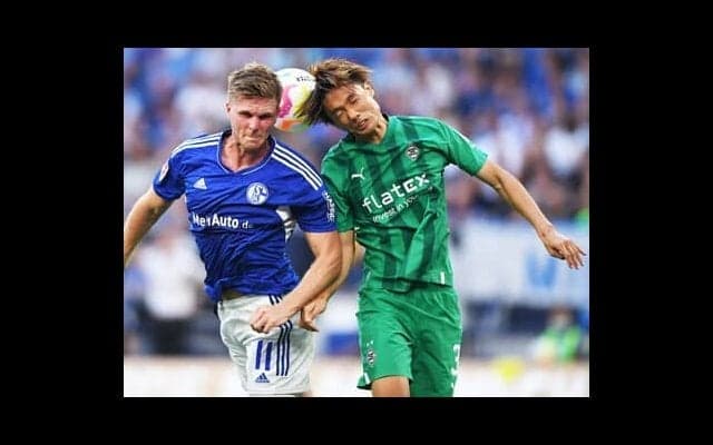 板倉滉の守備力にドイツ人は心を掴まれた。先輩・吉田麻也も「素質は十分。自分の背筋も伸びる」