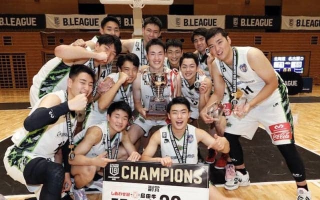 「B.LEAGUE U18 CHAMPIONSHIP 2022」でレバンガ北海道U18が2連覇を達成