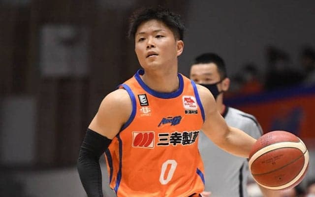 新潟アルビレックスBBでプレーした岡本飛竜、アルバルク東京の練習生に